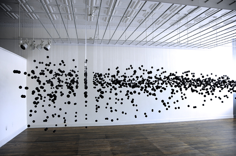 Michael Murphy Damage 2013 ping pong balls oeuvre